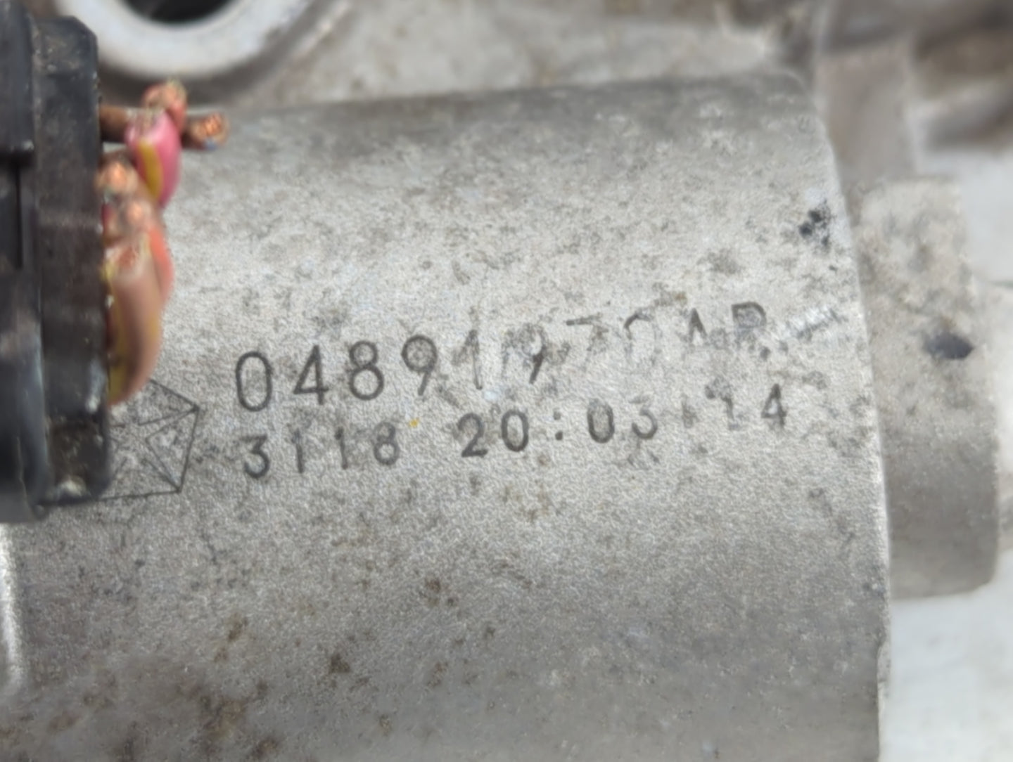 2017-2022 Jeep Compass Throttle Body P/N:04891970AB Fits Fits 2014 2015 2016 2017 2018 2019 2020 2021 2022 OEM Used Auto Par