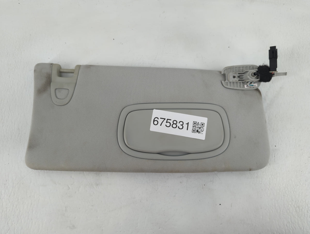 2017-2018 Jeep Compass Sun Visor Shade Replacement Passenger Right Mirror Fits Fits 2017 2018 OEM Used Auto Parts - Oemuseda