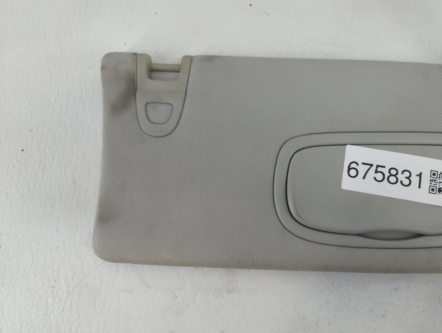 2019 Jeep Compass Sun Visor Shade Replacement Passenger Right Mirror Fits OEM Used Auto Parts - Oemusedautoparts1.com