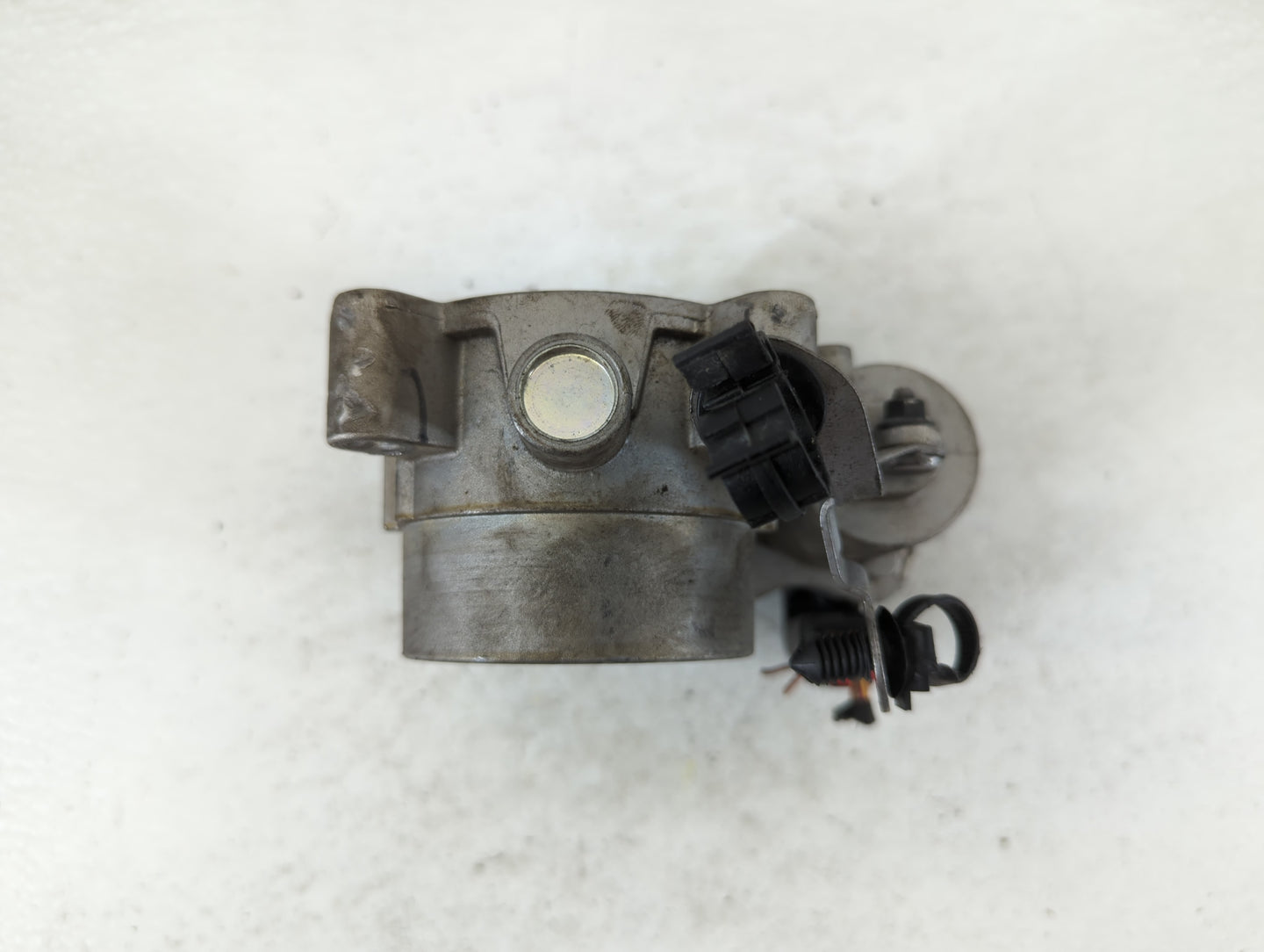 2017-2022 Jeep Compass Throttle Body P/N:04891970AB Fits Fits 2014 2015 2016 2017 2018 2019 2020 2021 2022 OEM Used Auto Par