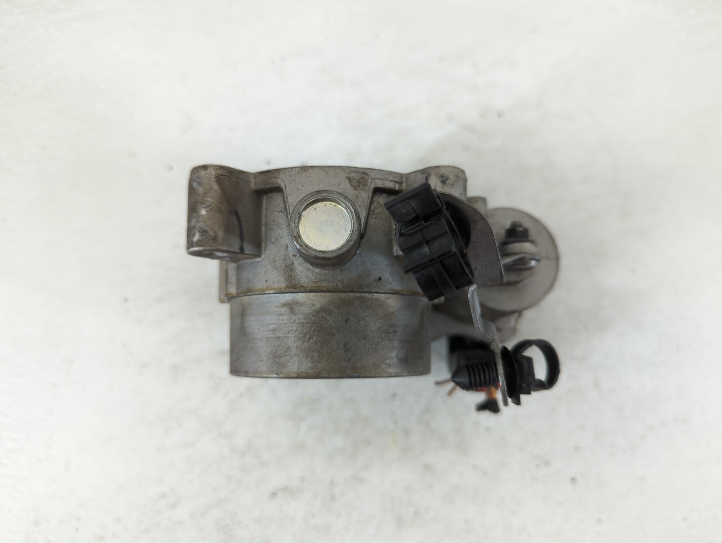 2017-2022 Jeep Compass Throttle Body P/N:04891970AB Fits Fits 2014 2015 2016 2017 2018 2019 2020 2021 2022 OEM Used Auto Par