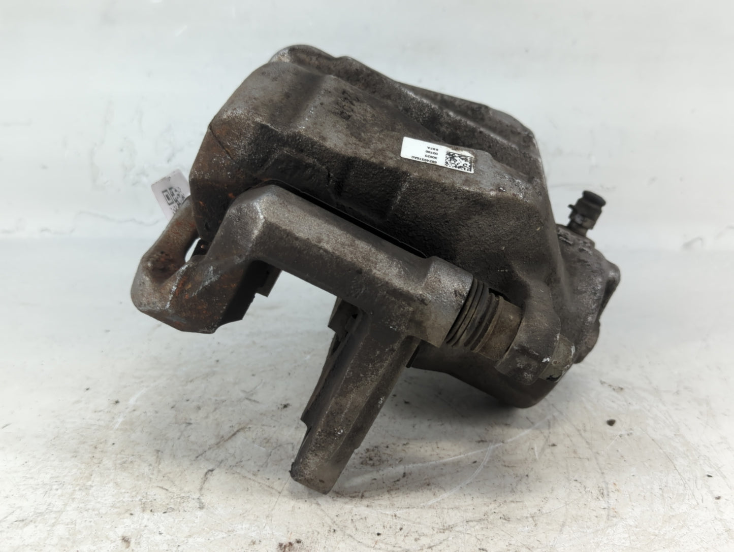 2019 Jeep Compass Front Driver Left Brake Caliper - Oemusedautoparts1.com