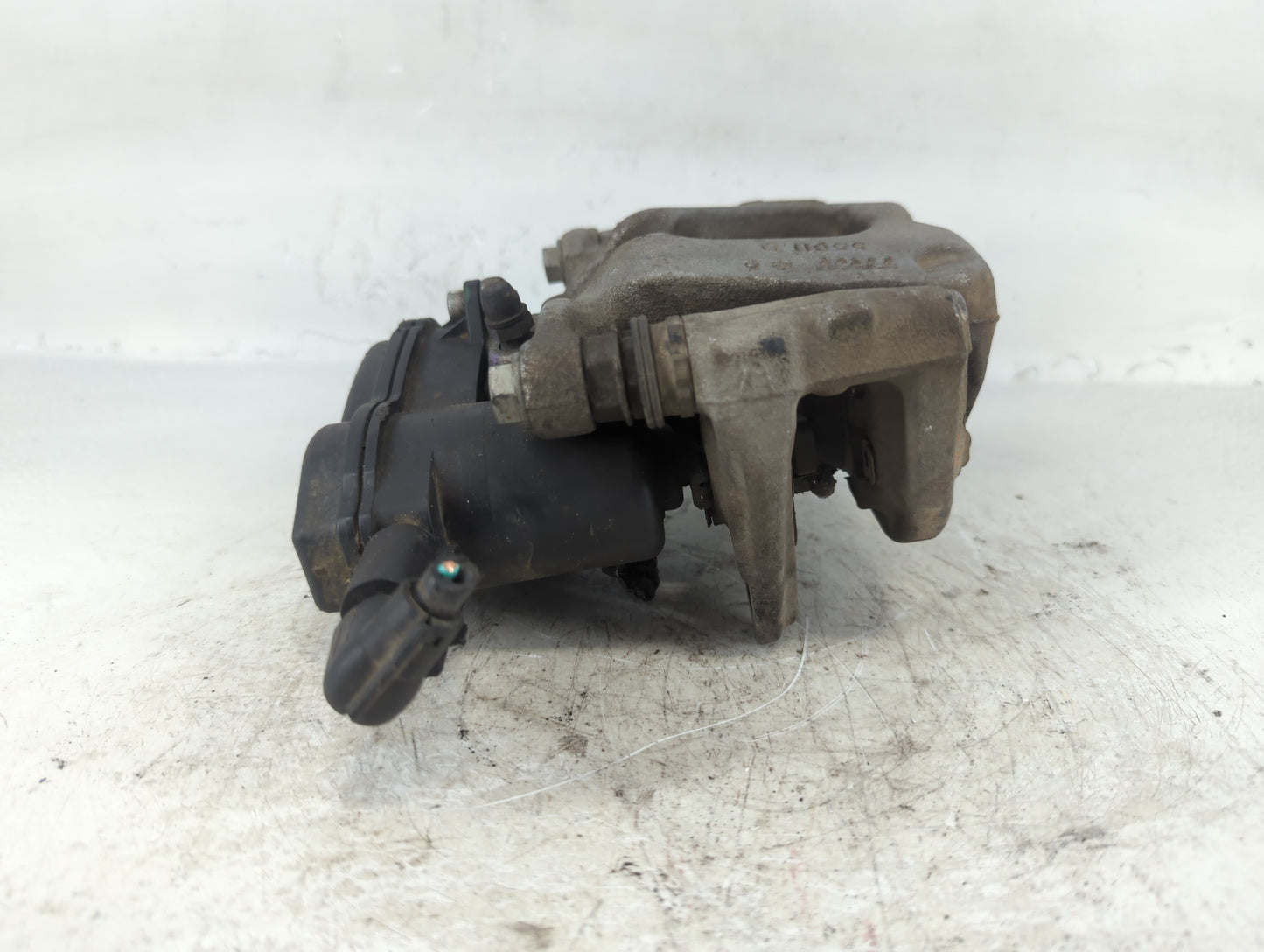 2019 Jeep Compass Front Driver Left Brake Caliper - Oemusedautoparts1.com