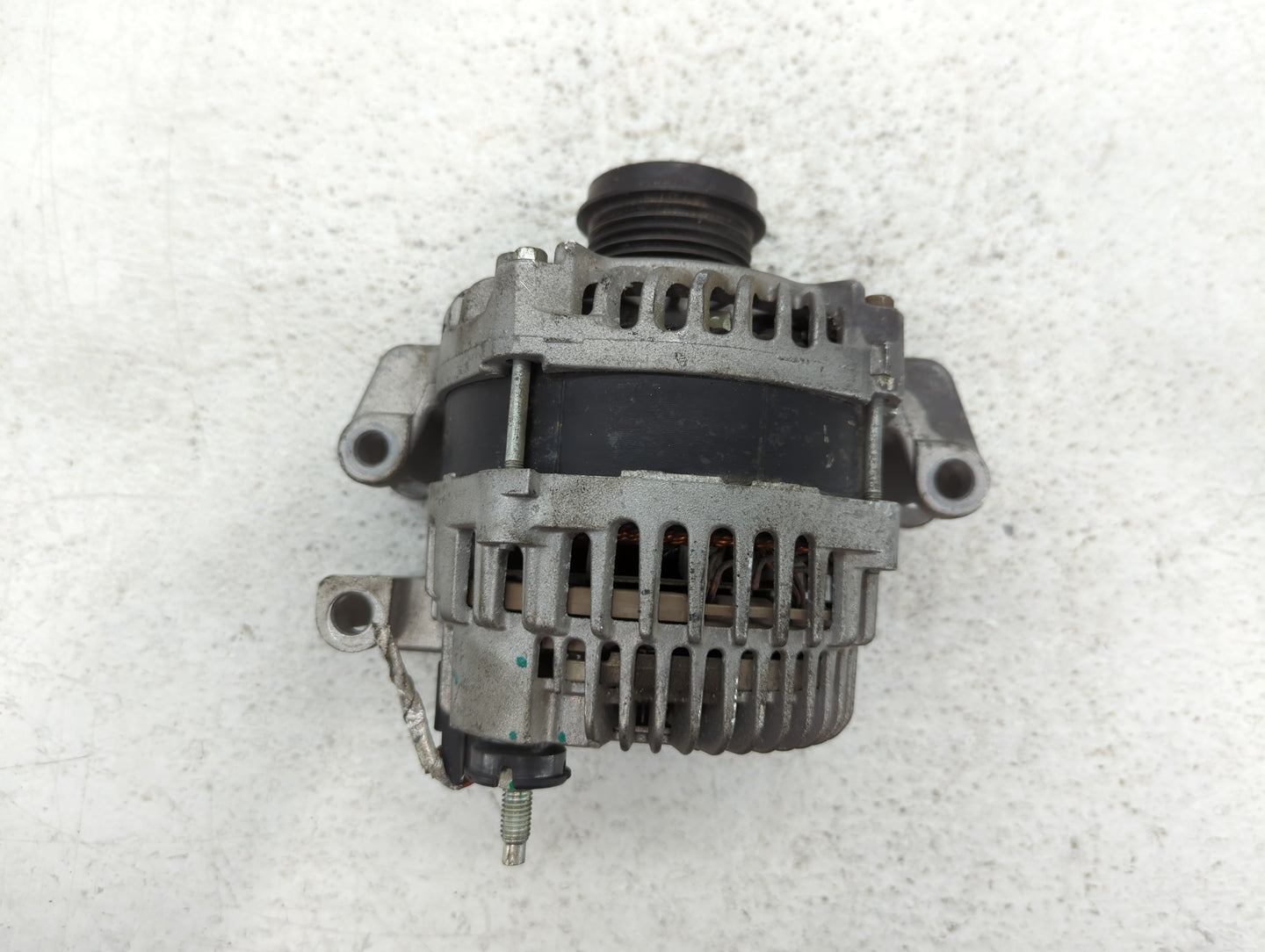 2017-2022 Jeep Compass Alternator Replacement Generator Charging Assembly Engine OEM P/N:56029624 AB Fits OEM Used Auto Part