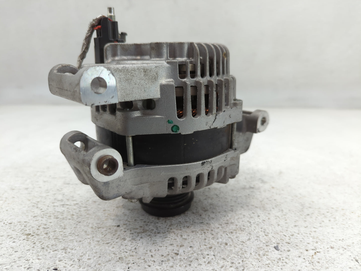 2017-2022 Jeep Compass Alternator Replacement Generator Charging Assembly Engine OEM P/N:56029624 AB Fits OEM Used Auto Part