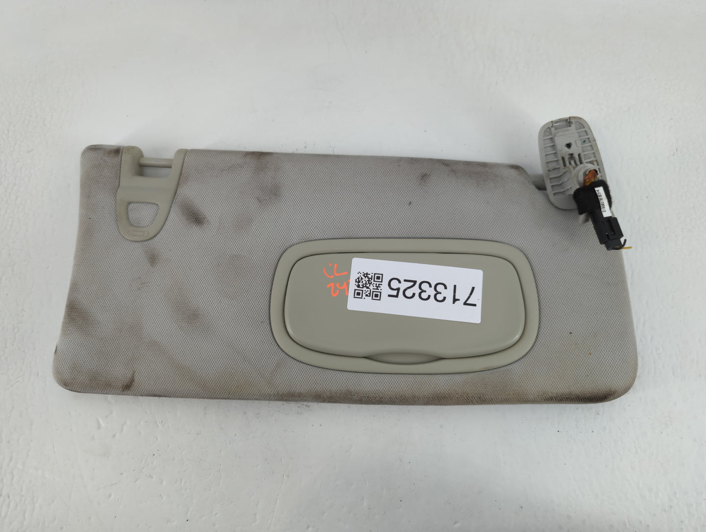 2019 Jeep Compass Sun Visor Shade Replacement Driver Left Mirror Fits OEM Used Auto Parts - Oemusedautoparts1.com