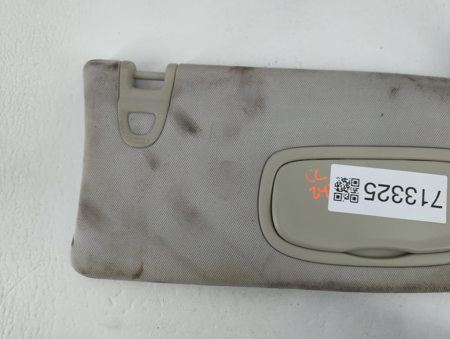 2019 Jeep Compass Sun Visor Shade Replacement Driver Left Mirror Fits OEM Used Auto Parts - Oemusedautoparts1.com