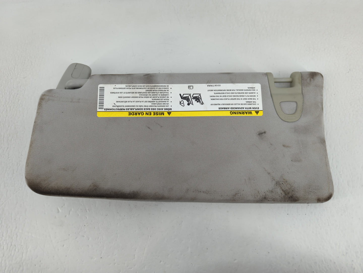 2019 Jeep Compass Sun Visor Shade Replacement Driver Left Mirror Fits OEM Used Auto Parts - Oemusedautoparts1.com