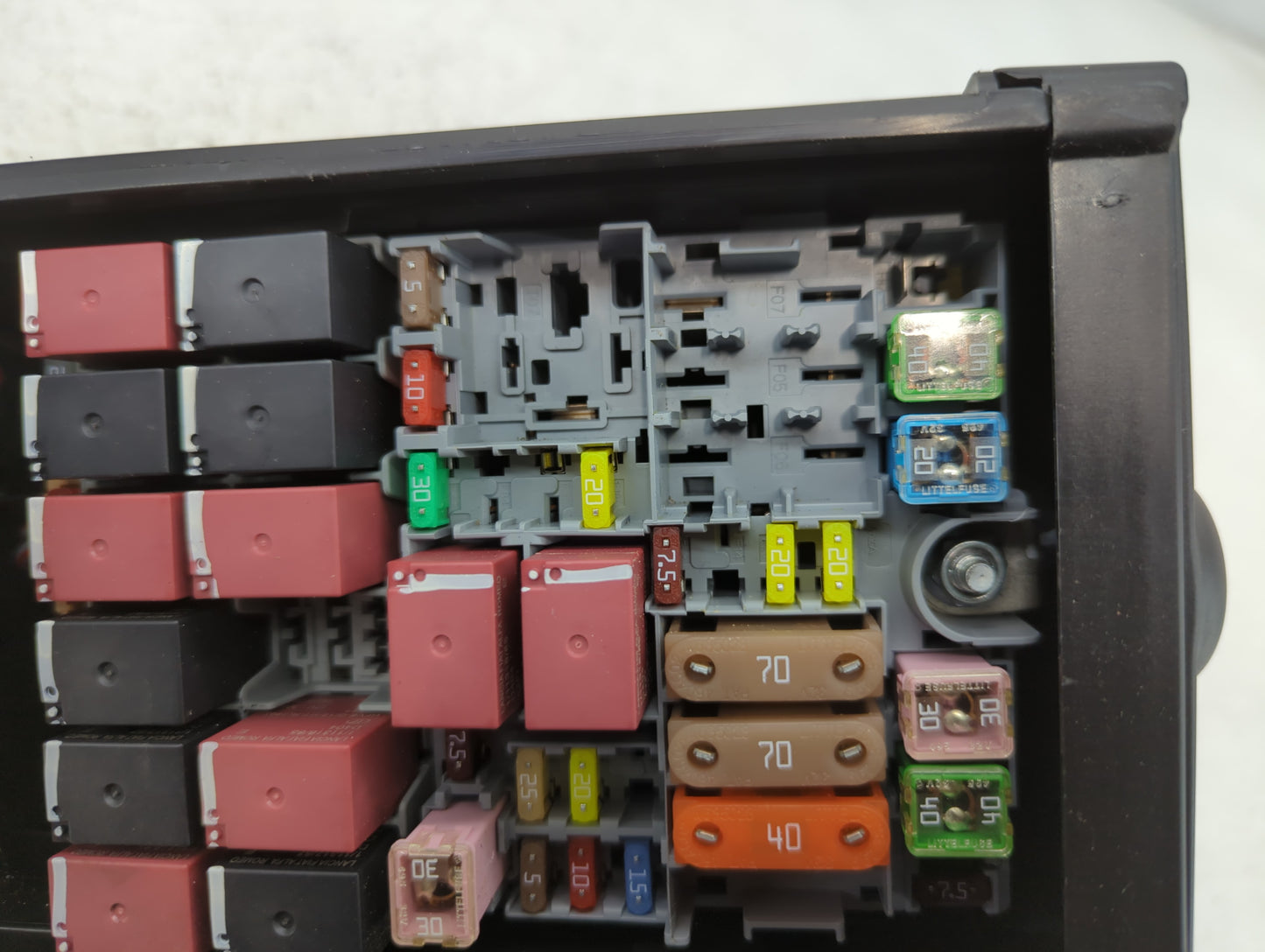 2019 Jeep Compass Fusebox Fuse Box Panel Relay Module Fits OEM Used Auto Parts - Oemusedautoparts1.com