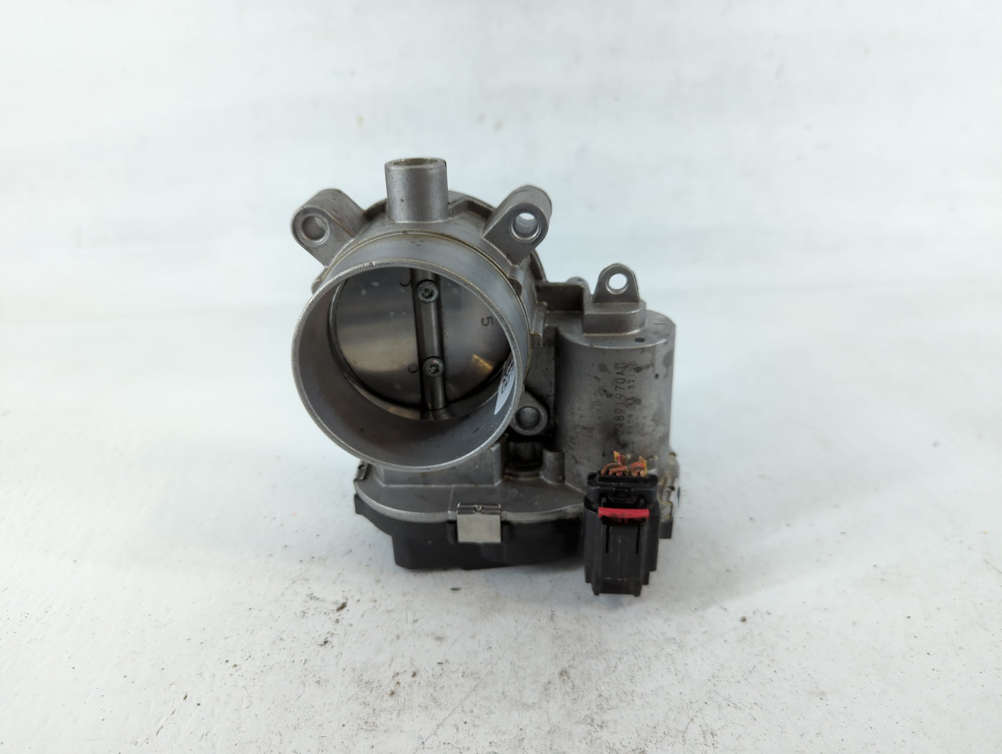 2017-2022 Jeep Compass Throttle Body P/N:04891970AC Fits Fits 2014 2015 2016 2017 2018 2019 2020 2021 2022 OEM Used Auto Par
