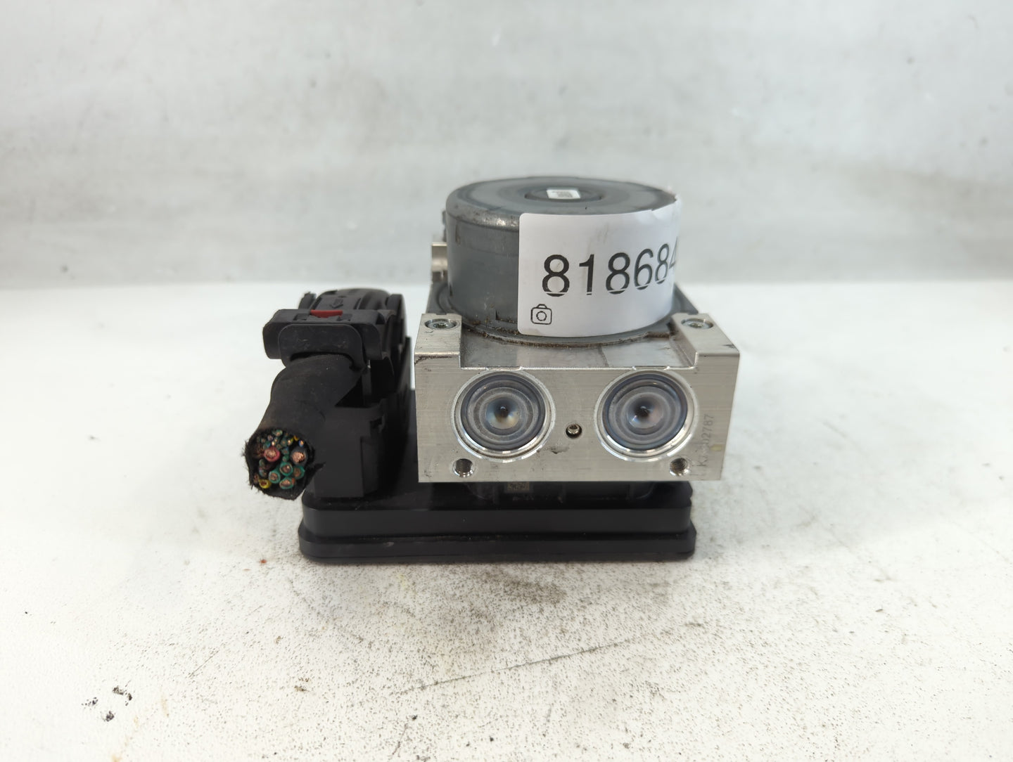 2019 Jeep Compass ABS Pump Control Module Replacement P/N:P68402396AD Fits OEM Used Auto Parts - Oemusedautoparts1.com