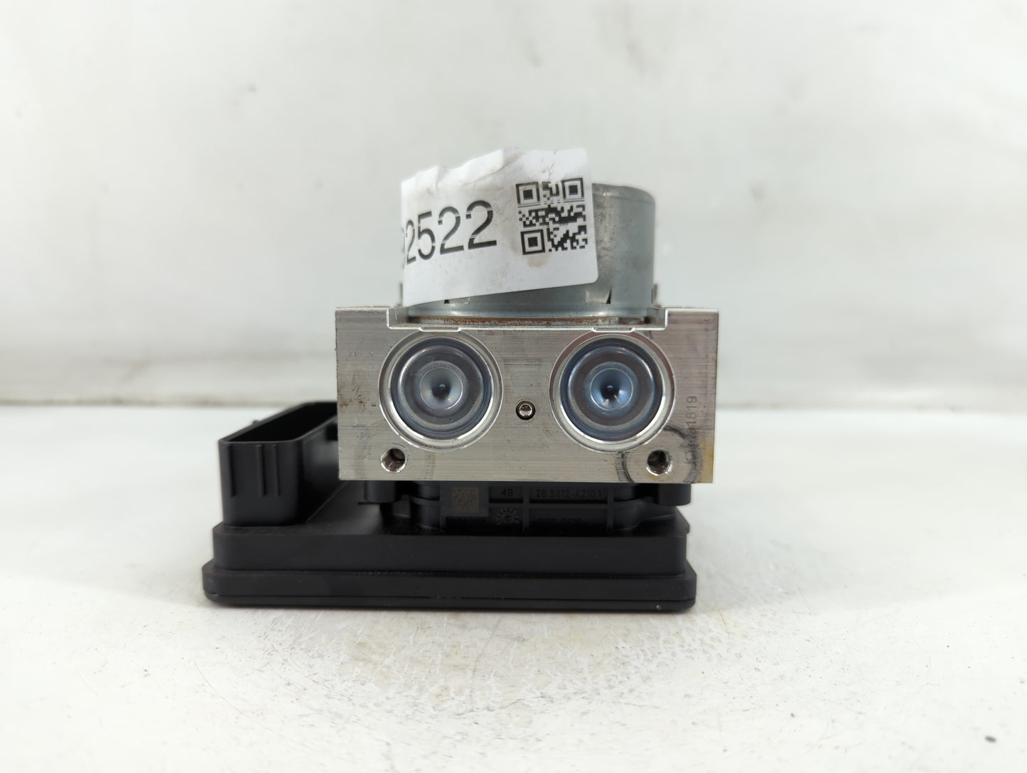 2019 Jeep Compass ABS Pump Control Module Replacement P/N:00534792760 P68402396AD Fits OEM Used Auto Parts - Oemusedautopart