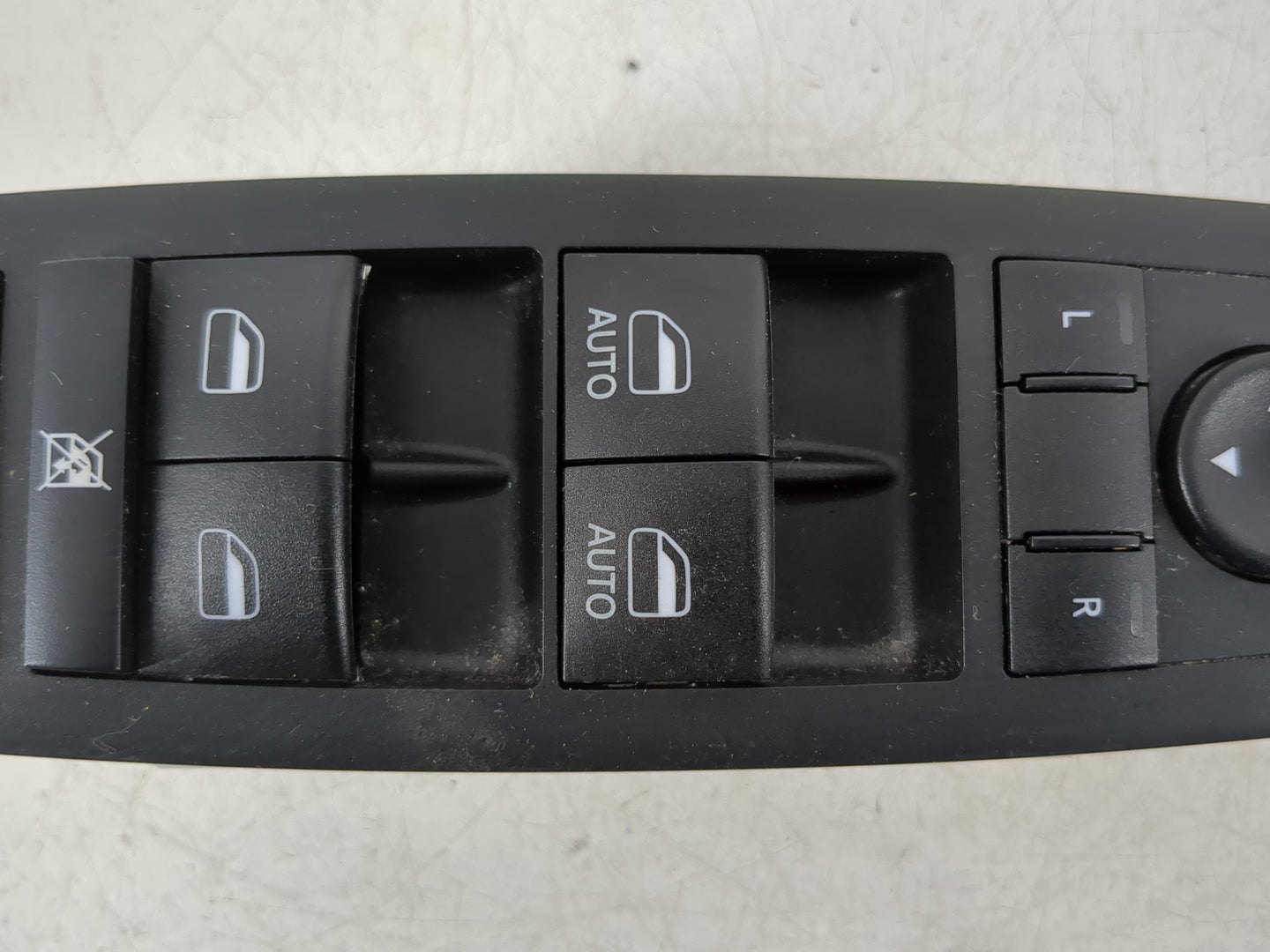2016-2022 Jeep Grand Cherokee Master Power Window Switch Replacement Driver Side Left P/N:68319802AA Fits OEM Used Auto Part