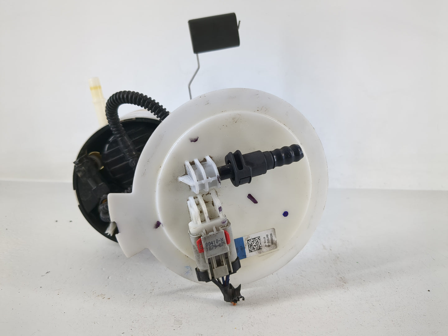 2011-2021 Jeep Grand Cherokee Electrical Gas Fuel Pump Assembly - Oemusedautoparts1.com