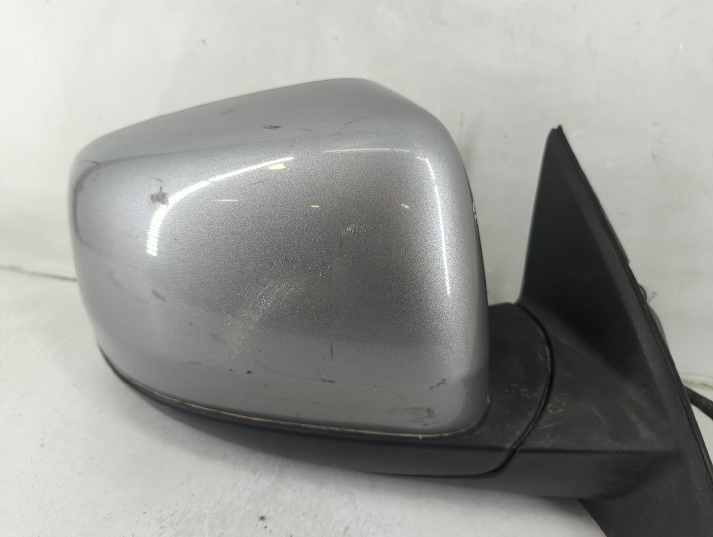 2019 Jeep Grand Cherokee Passenger Right Side View Manual Door Mirror - Oemusedautoparts1.com