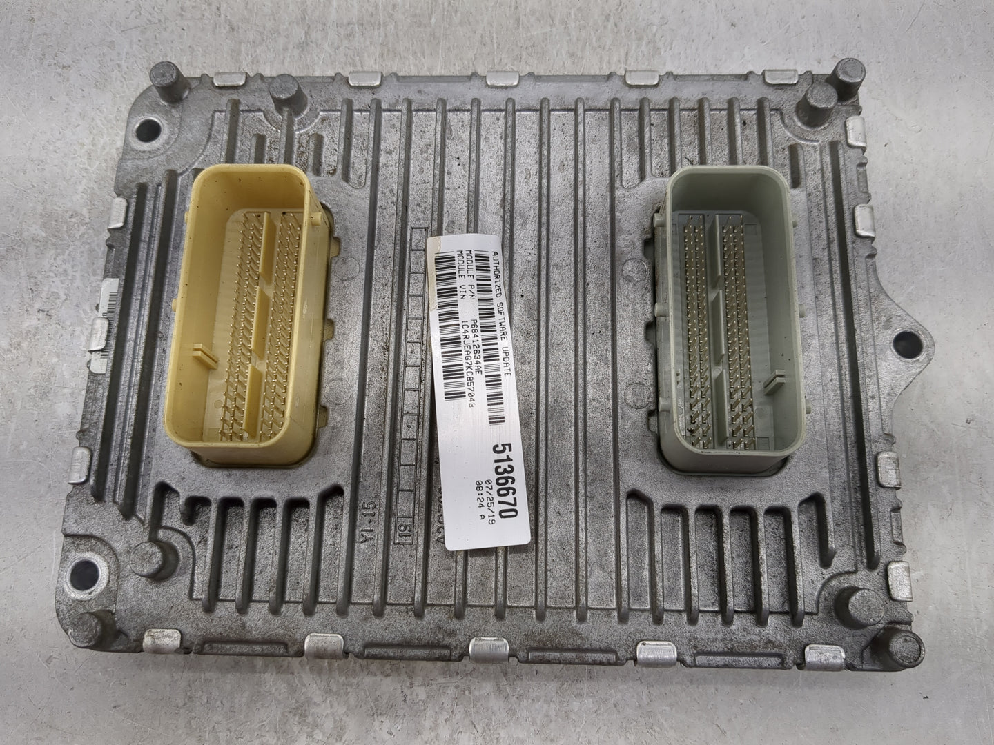 2018-2019 Jeep Grand Cherokee PCM Engine Control Computer ECU ECM PCU OEM P/N:68330924AA Fits Fits 2018 2019 OEM Used Auto P