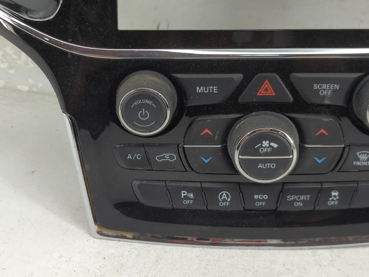 2018-2022 Jeep Grand Cherokee Climate Control Module Temperature AC/Heater Replacement P/N:68388450AB P68388450AB Fits OEM U
