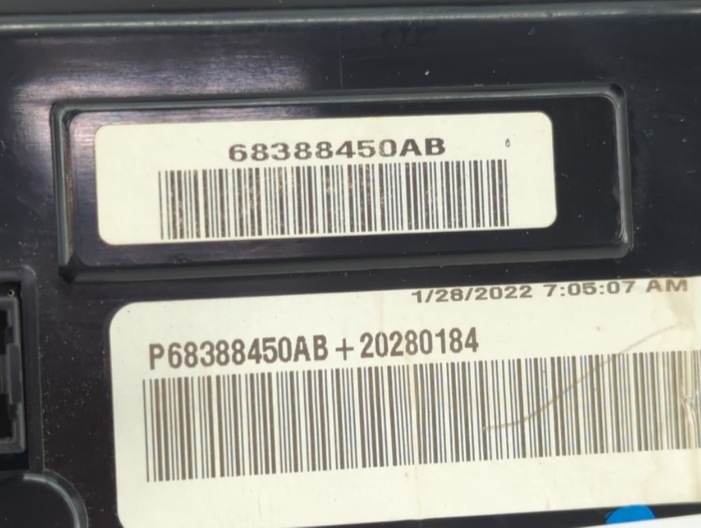 2018-2022 Jeep Grand Cherokee Climate Control Module Temperature AC/Heater Replacement P/N:68388450AB P68388450AB Fits OEM U