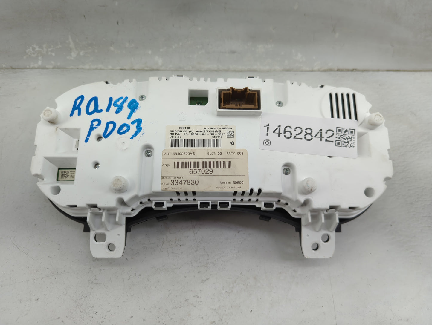 2019 Jeep Grand Cherokee Instrument Cluster Speedometer Gauges P/N:68402703AB Miles: Fits OEM Used Auto Parts - Oemusedautop