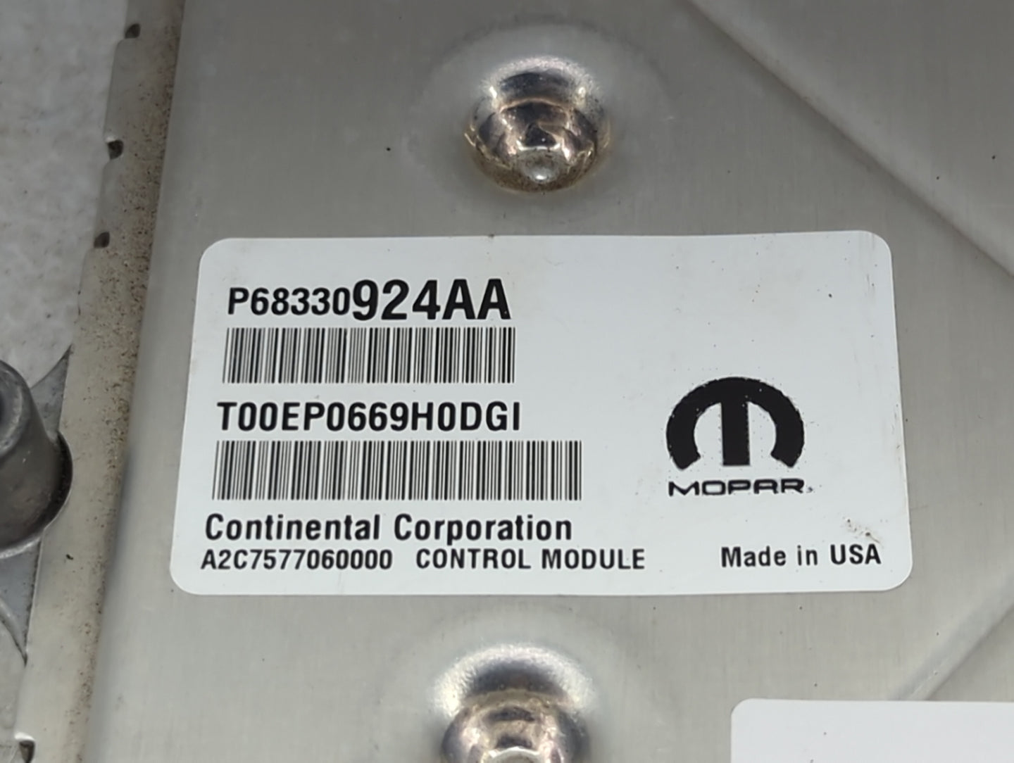 2018-2019 Jeep Grand Cherokee PCM Engine Control Computer ECU ECM PCU OEM P/N:P68330924AA T00EP0669H0DGI Fits Fits 2018 2019