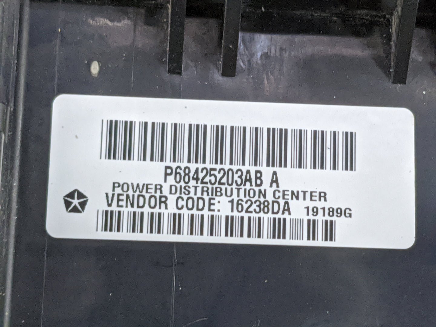 2019-2022 Jeep Grand Cherokee Fusebox Fuse Box Relay Module Tipm 1476064 - Oemusedautoparts1.com