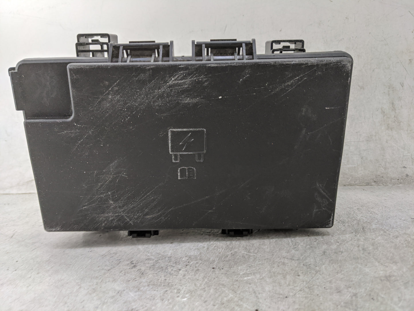 2019-2022 Jeep Grand Cherokee Fusebox Fuse Box Relay Module Tipm 1476326 - Oemusedautoparts1.com