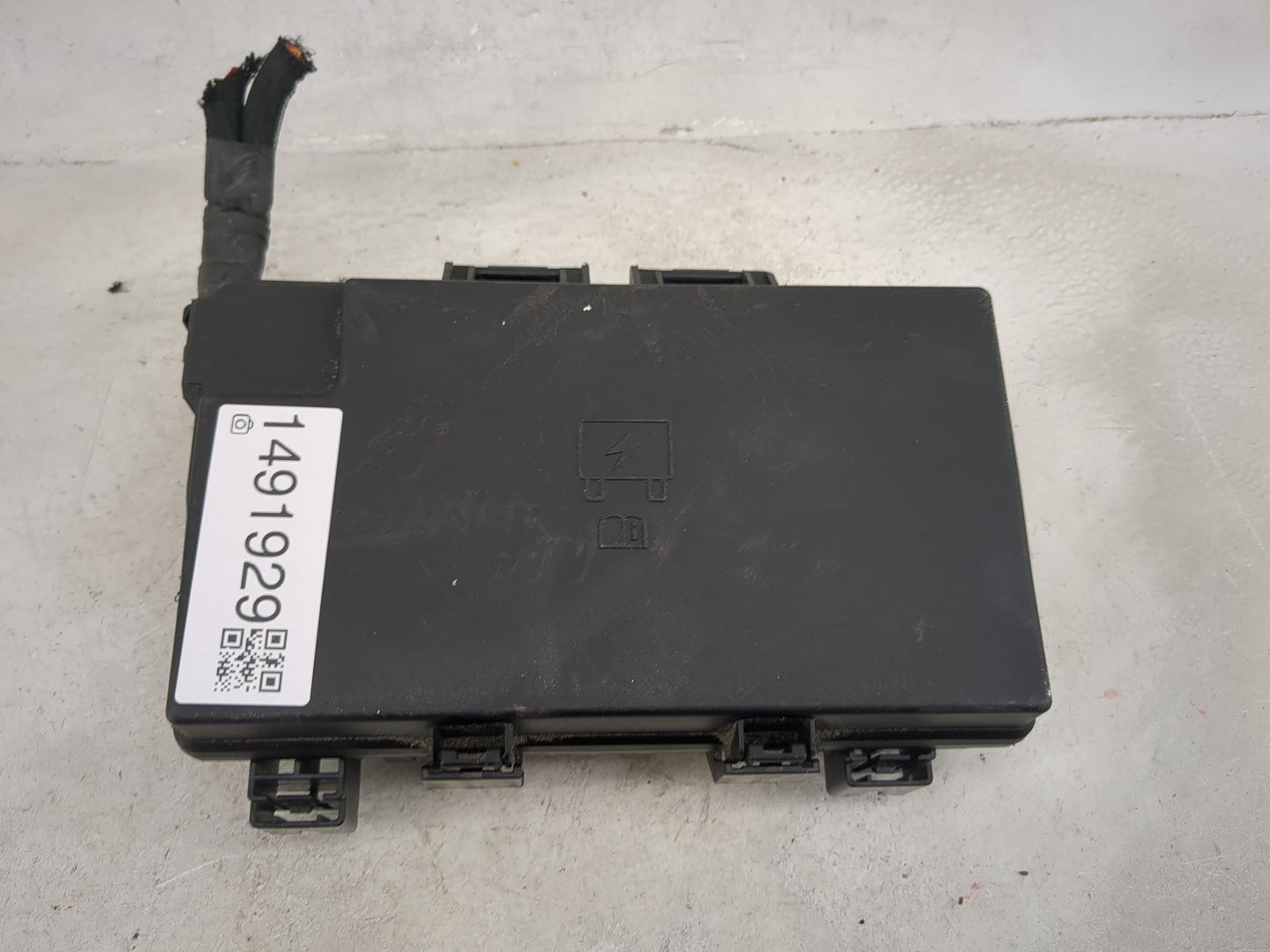 2019 Jeep Grand Cherokee Fusebox Fuse Box Relay Module Tipm - Oemusedautoparts1.com