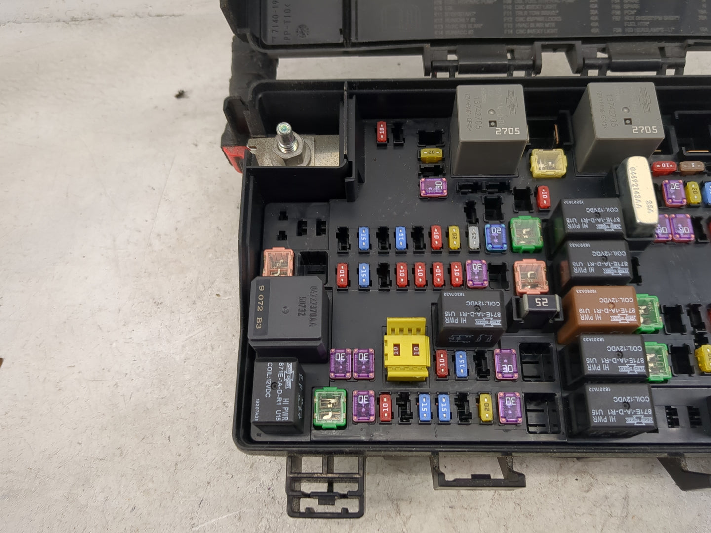 2019 Jeep Grand Cherokee Fusebox Fuse Box Relay Module Tipm - Oemusedautoparts1.com