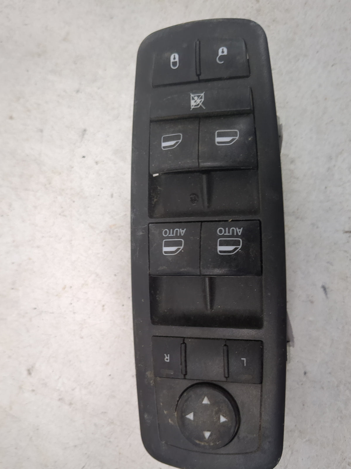 2016-2022 Jeep Grand Cherokee Master Power Window Switch Replacement Driver Side Left P/N:68171680AC Fits OEM Used Auto Part