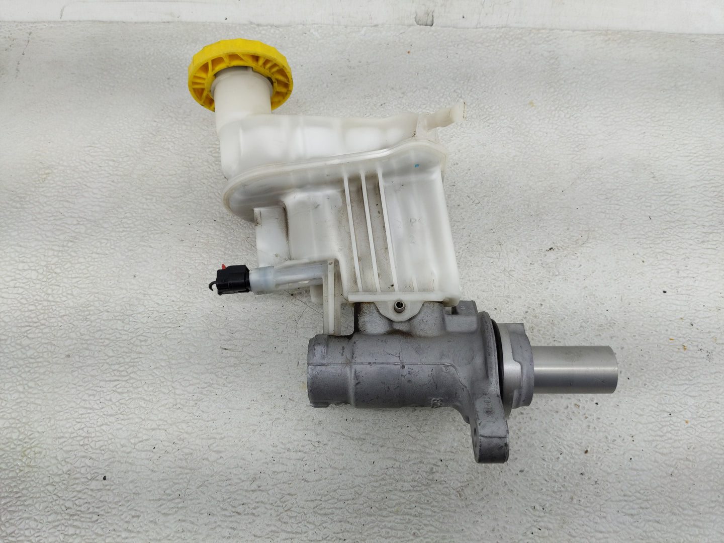 2017-2022 Jeep Renegade Power Brake Booster Oem - Oemusedautoparts1.com