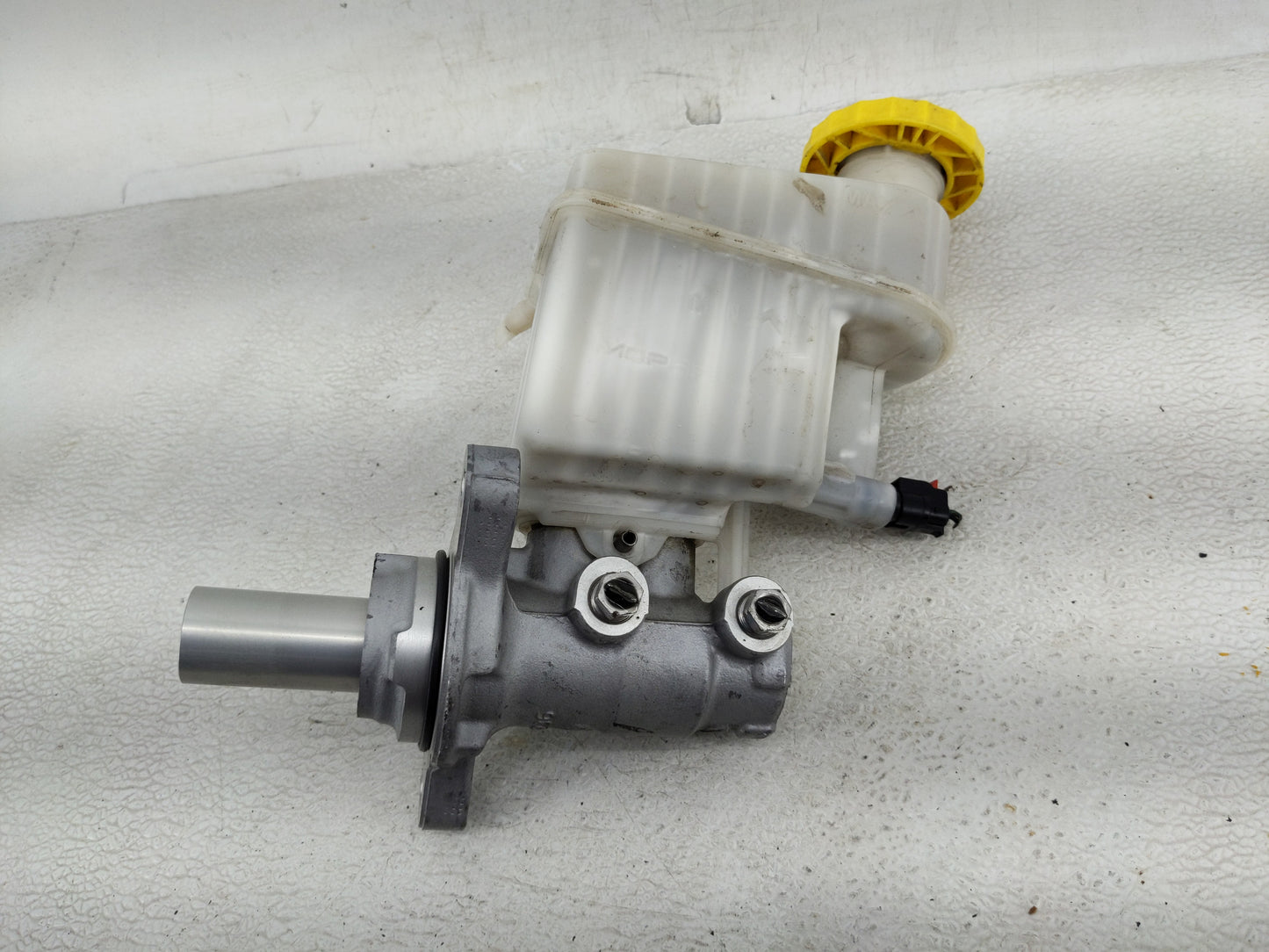 2017-2022 Jeep Renegade Power Brake Booster Oem - Oemusedautoparts1.com