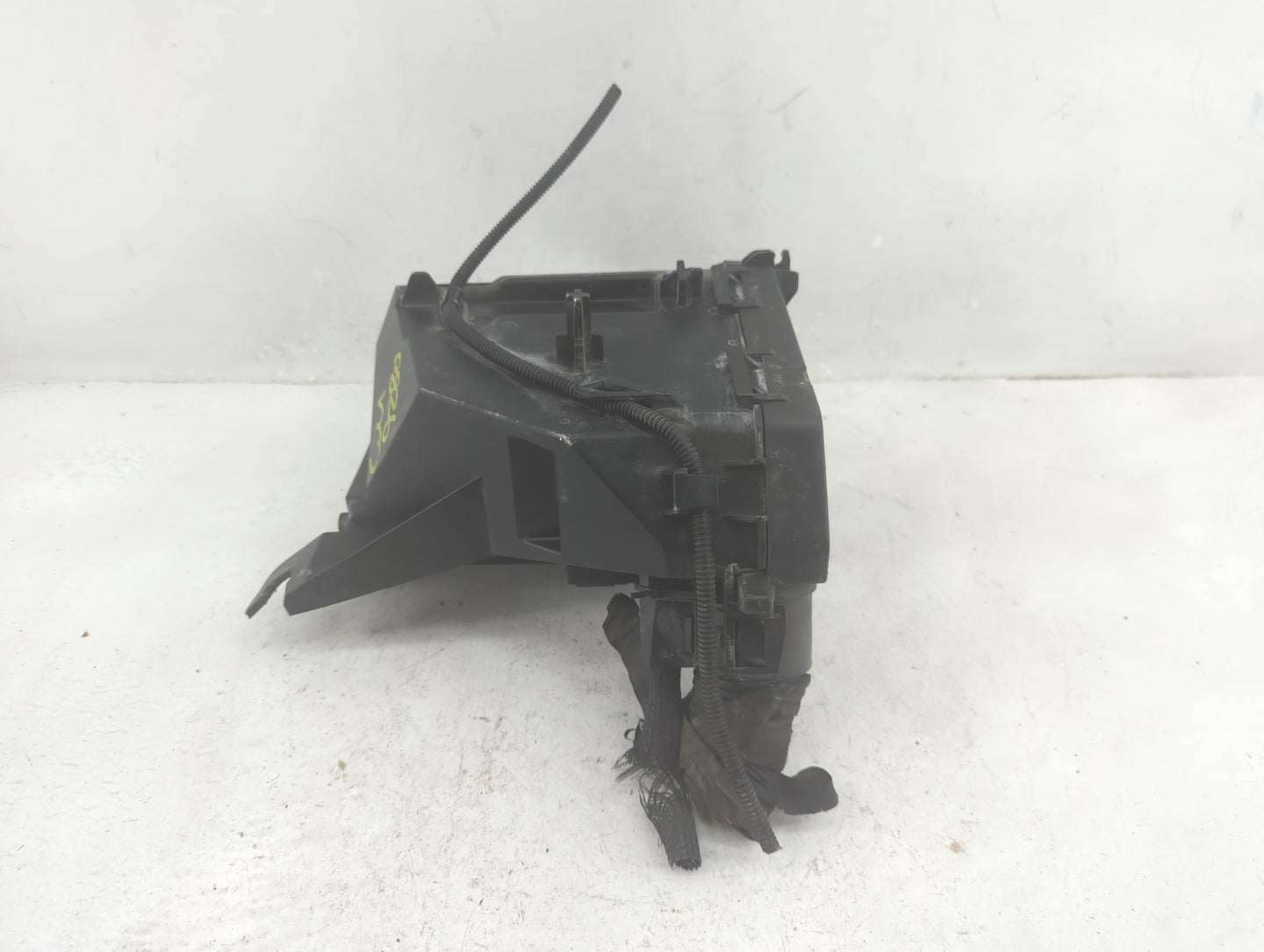 2015-2021 Jeep Renegade Fusebox Fuse Box Panel Relay Module Fits Fits 2015 2016 2017 2018 2019 2020 2021 OEM Used Auto Parts