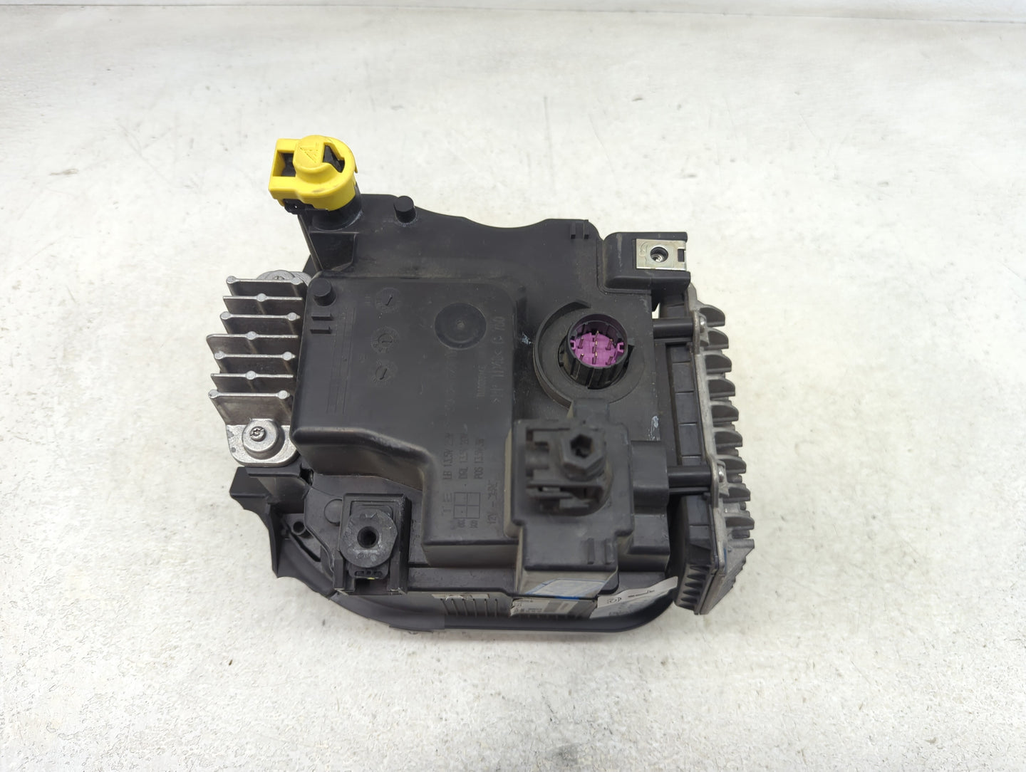 2019 Jeep Renegade Driver Left Oem Head Light Headlight Lamp - Oemusedautoparts1.com