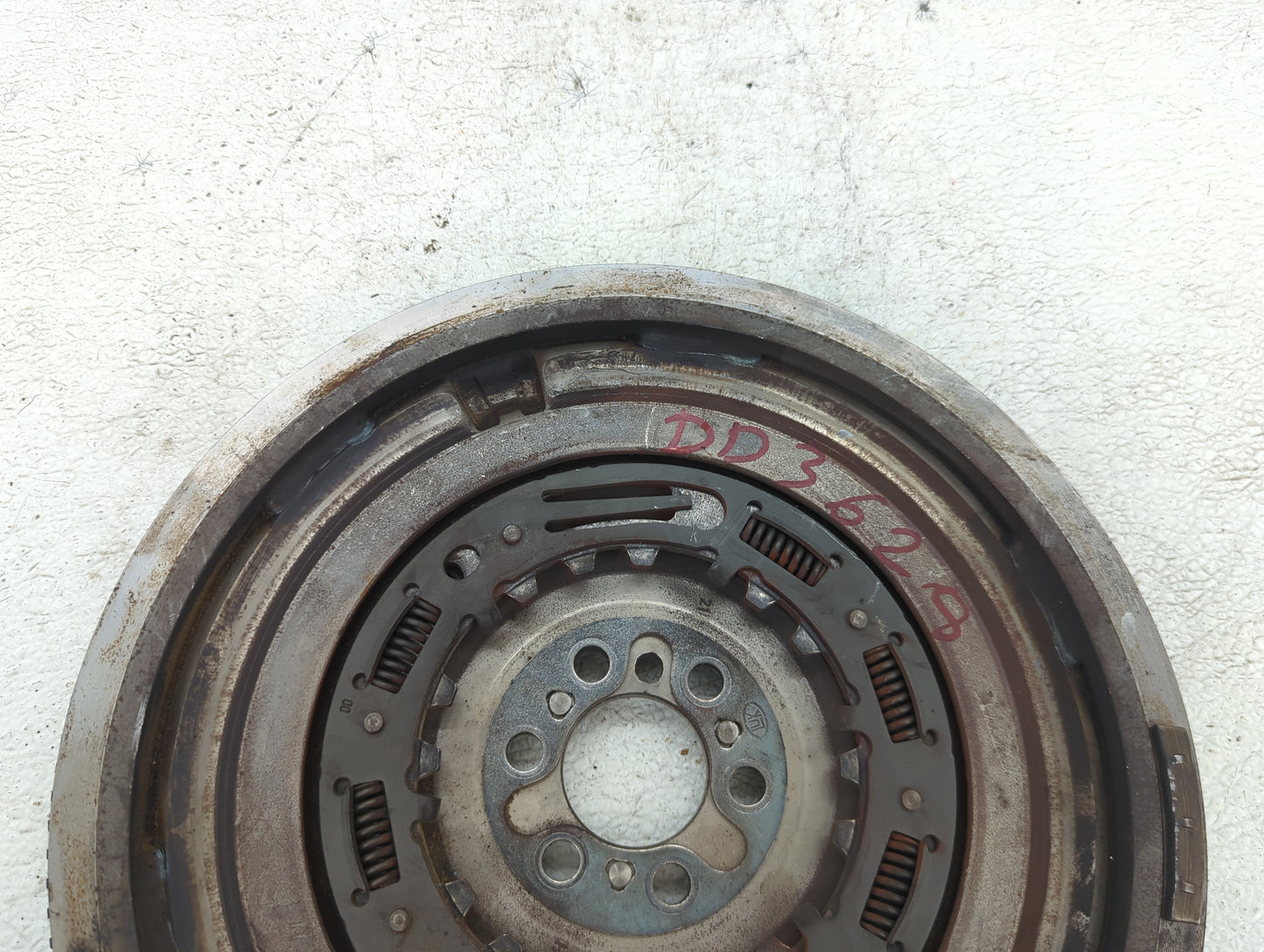 2019 Jeep Renegade Transmission Flywheel Flexplate Fits OEM Used Auto Parts - Oemusedautoparts1.com