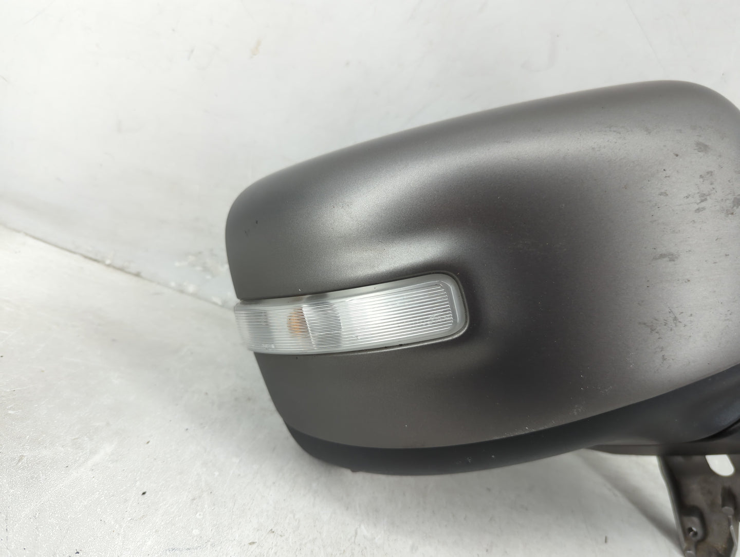 2019 Jeep Renegade Passenger Side View Mirror - Right Door Mirror OEM Used - Oemusedautoparts1.com