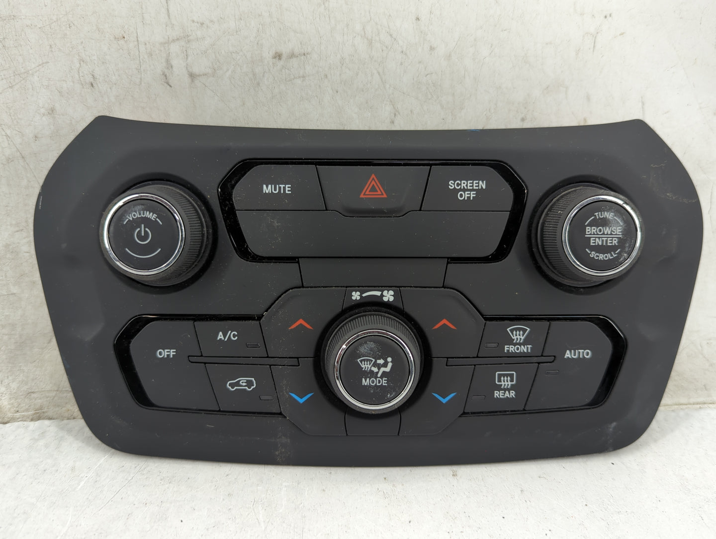 2019 Jeep Renegade Climate Control Module Temperature AC/Heater Replacement P/N:07356941380 Fits OEM Used Auto Parts - Oemus