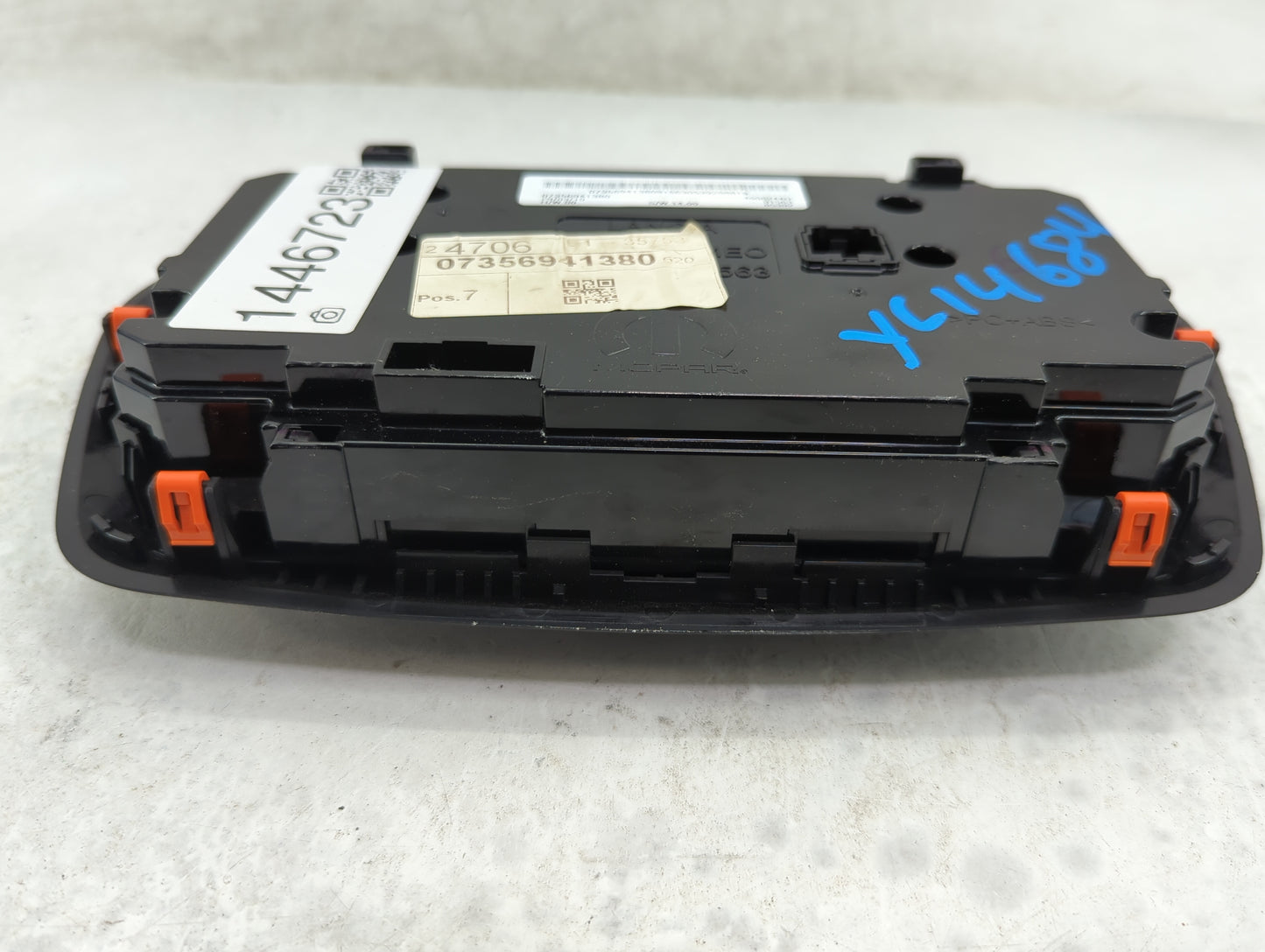 2019 Jeep Renegade Climate Control Module Temperature AC/Heater Replacement P/N:07356941380 Fits OEM Used Auto Parts - Oemus