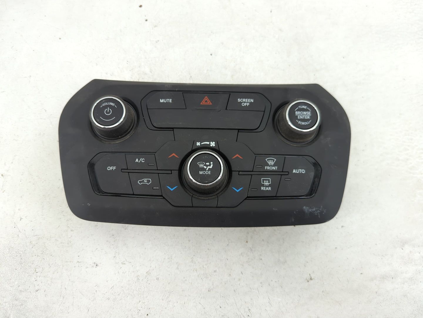 2018-2020 Jeep Renegade Climate Control Module Temperature AC/Heater Replacement P/N:07356941380 4000244D Fits Fits 2018 201