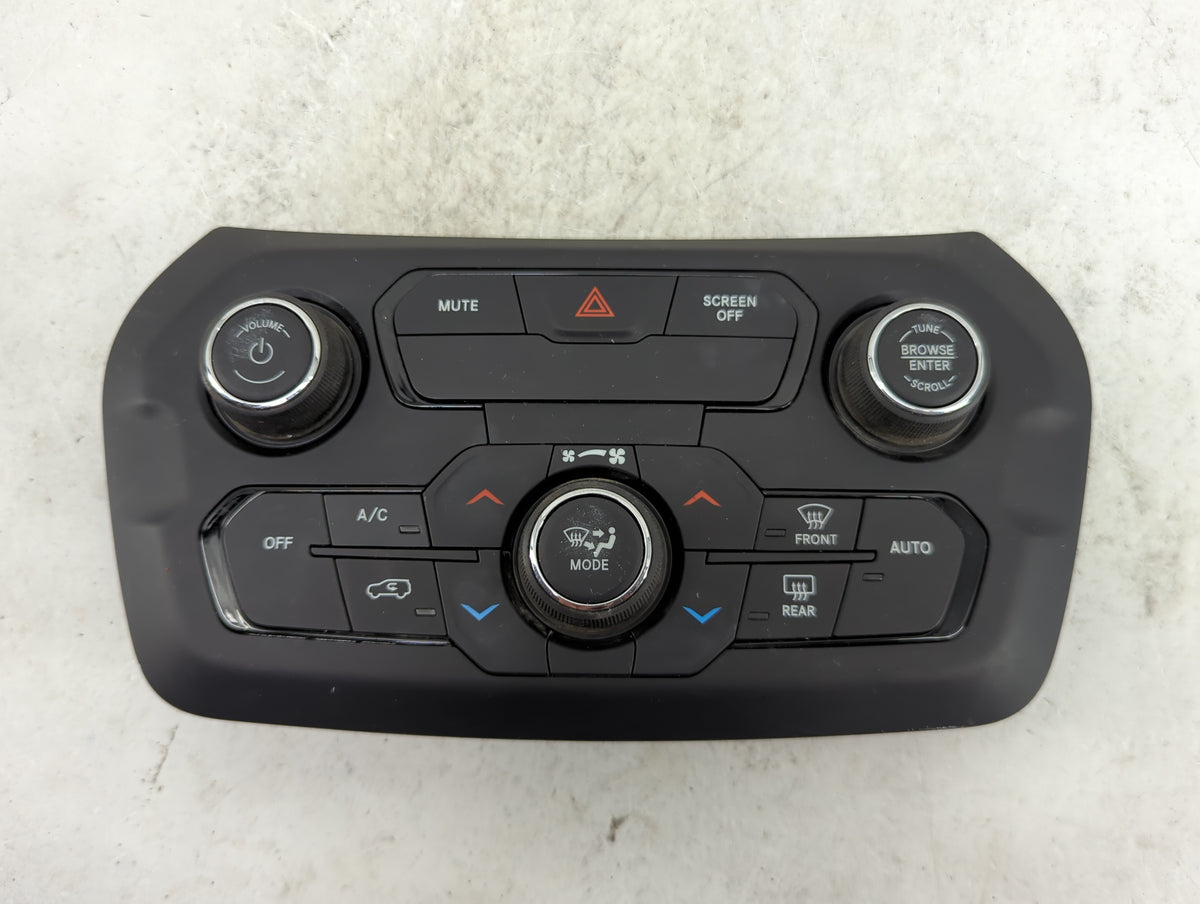 2018-2020 Jeep Renegade Climate Control Module Temperature AC/Heater Replacement P/N:07356941380 P07356941380 Fits OEM Used 