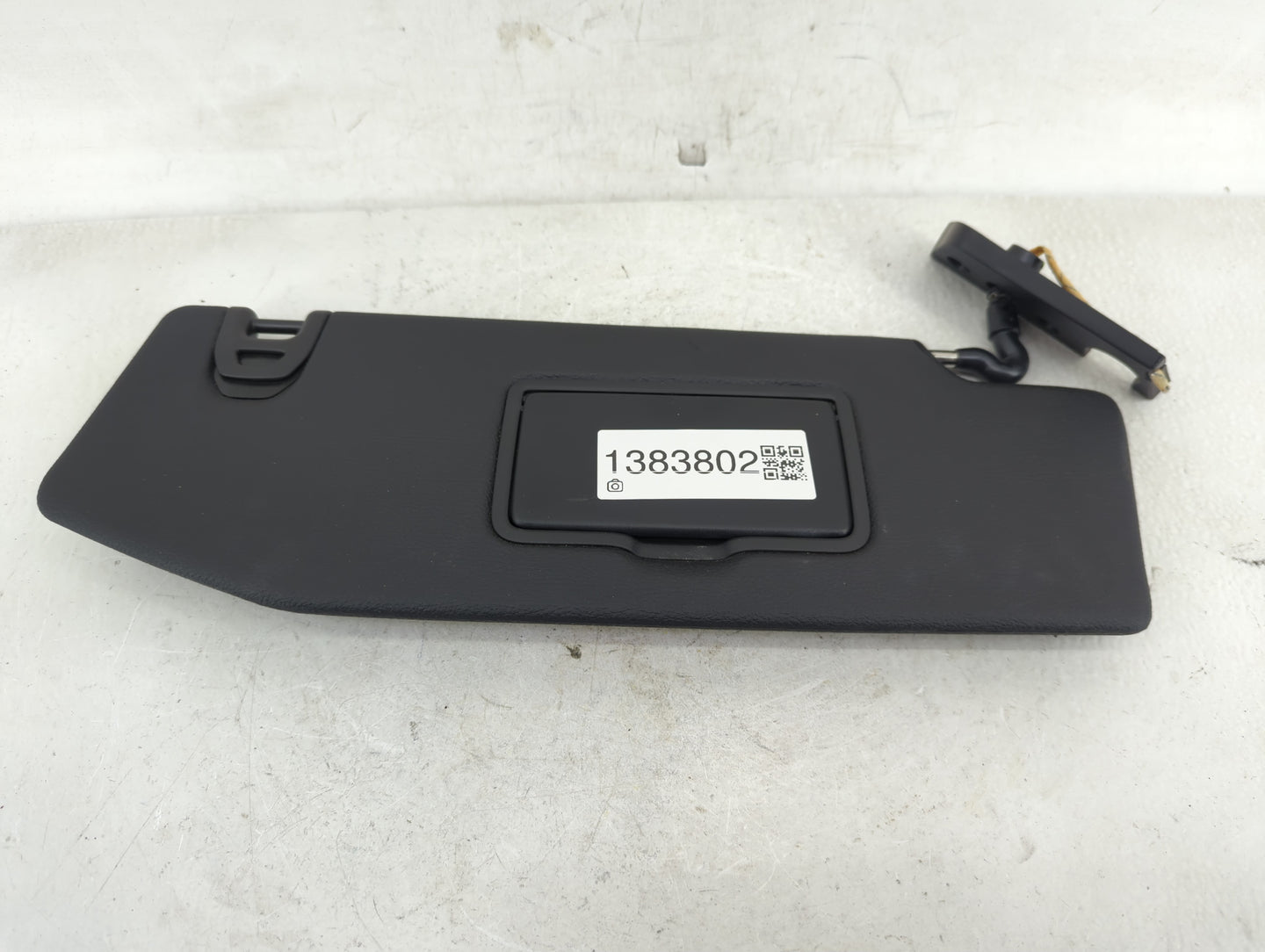 2018-2022 Jeep Wrangler Sun Visor Shade Replacement Passenger Right Mirror Fits Fits 2018 2019 2020 2021 2022 OEM Used Auto 