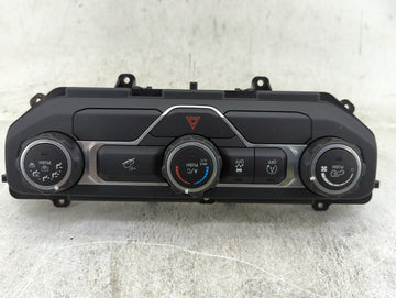 2019 Jeep Wrangler Climate Control Module Temperature AC/Heater Replacement P/N:P6SZ05DX9AA Fits OEM Used Auto Parts - Oemus