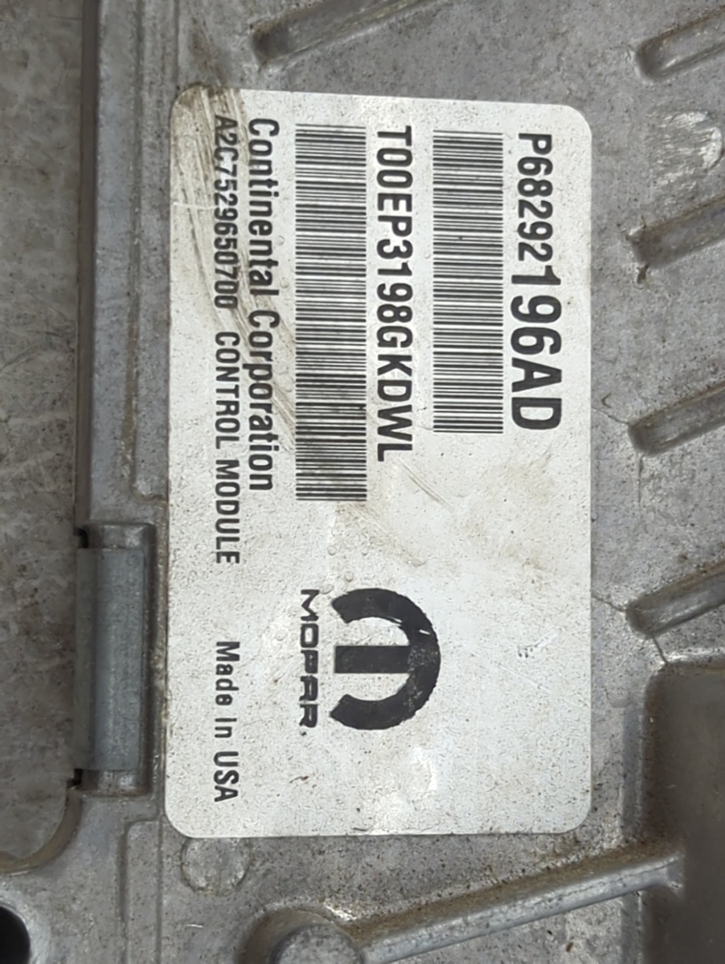 2018-2022 Jeep Wrangler PCM Engine Control Computer ECU ECM PCU OEM P/N:P68292196AD T00EP3198GKDWL Fits OEM Used Auto Parts 