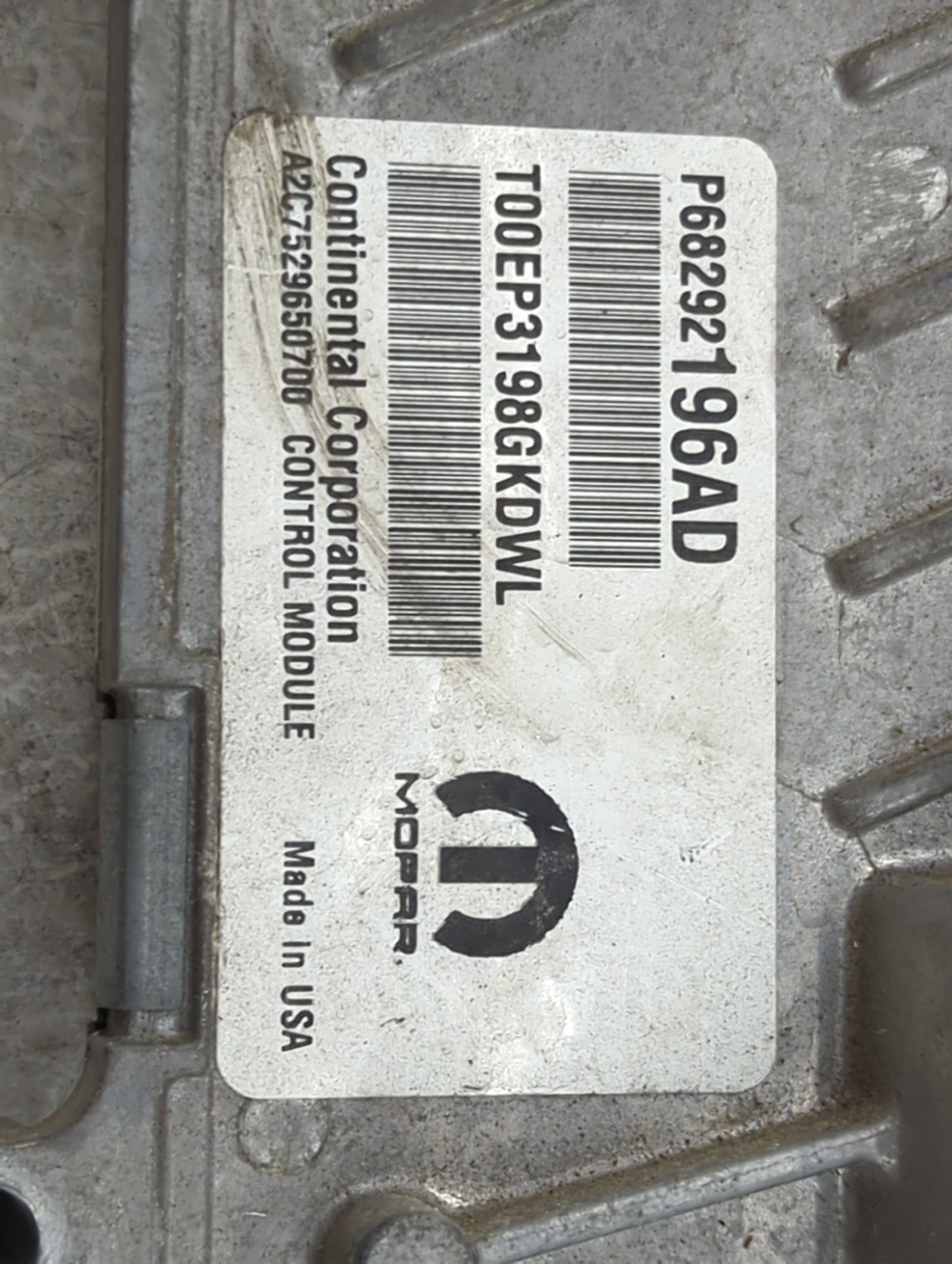2018-2022 Jeep Wrangler PCM Engine Control Computer ECU ECM PCU OEM P/N:P68292196AD T00EP3198GKDWL Fits OEM Used Auto Parts 
