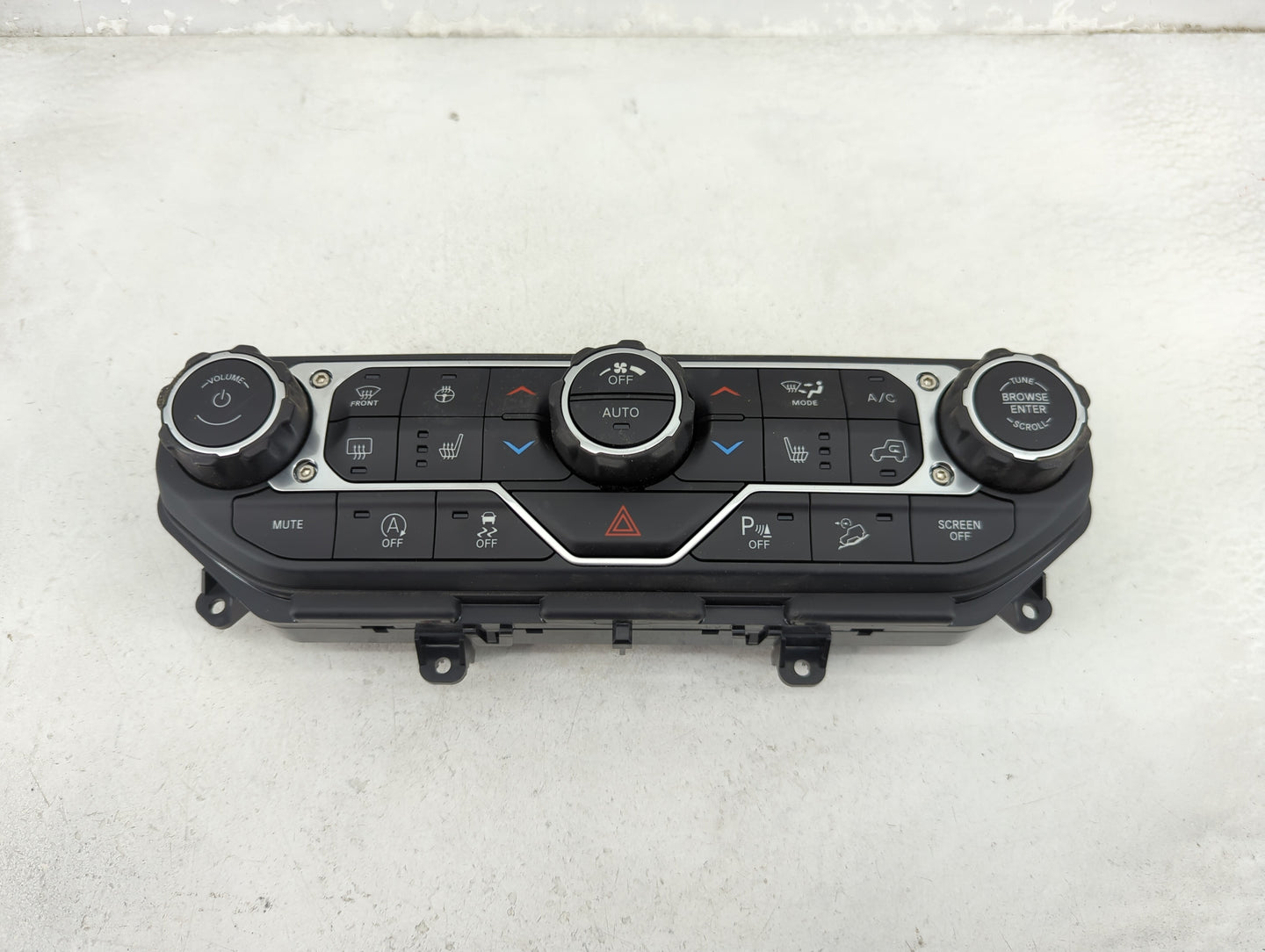 2019 Jeep Wrangler Climate Control Module Temperature AC/Heater Replacement P/N:P6SX70DX9AA Fits OEM Used Auto Parts - Oemus