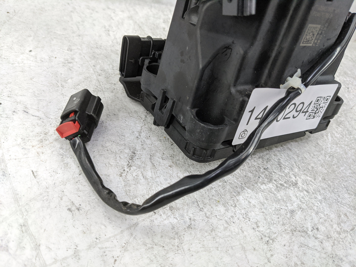 2019 Jeep Wrangler Floor Console Assembly Shifter - Oemusedautoparts1.com