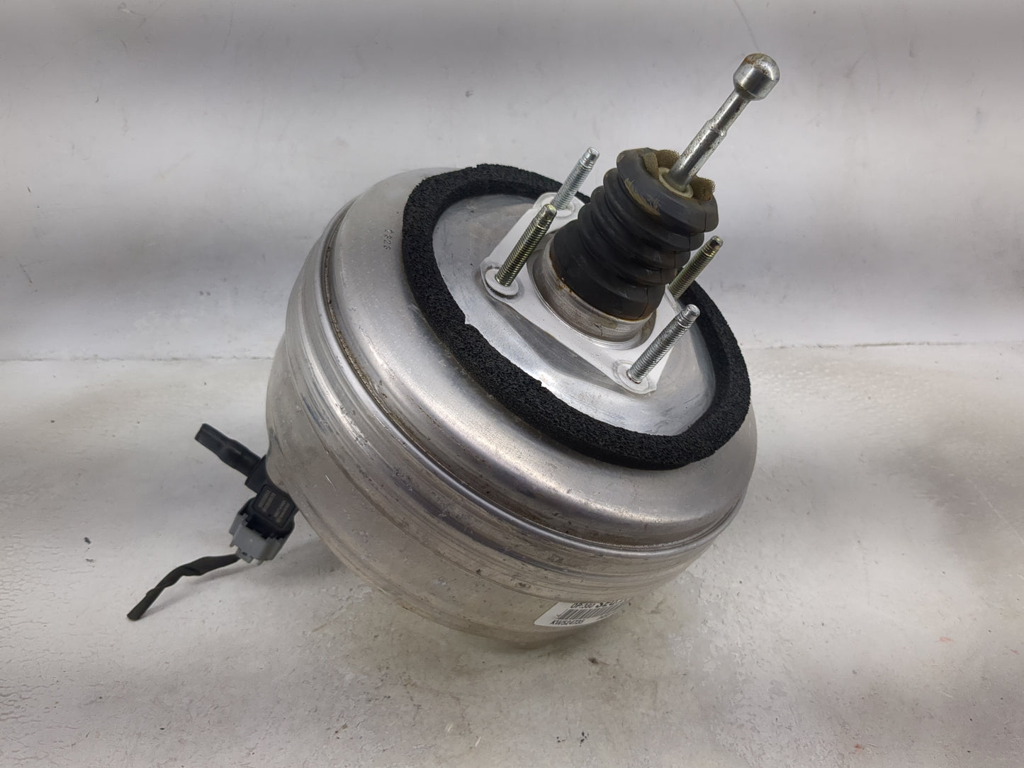 2018-2022 Jeep Wrangler Power Brake Booster Oem - Oemusedautoparts1.com