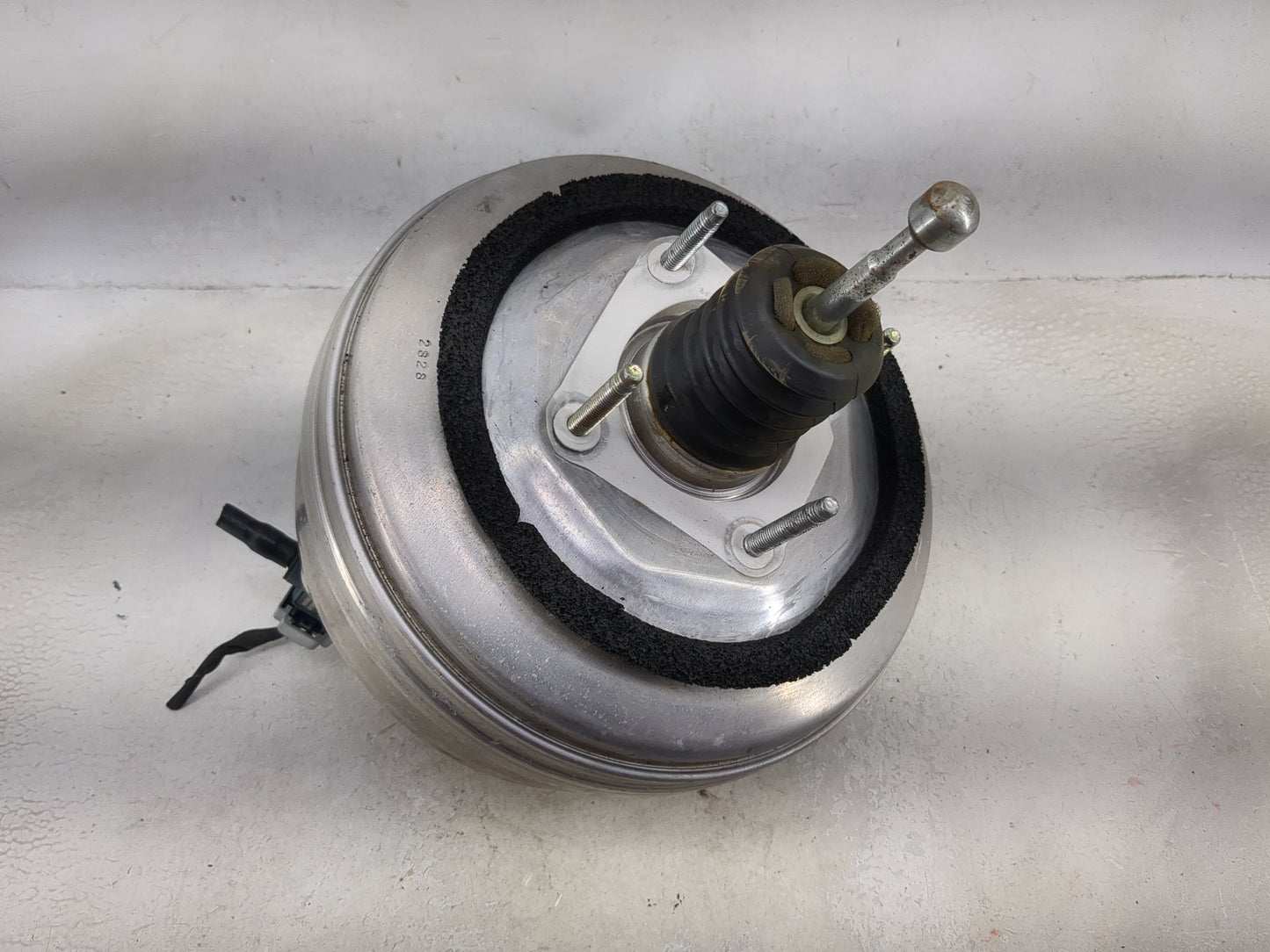 2018-2022 Jeep Wrangler Power Brake Booster Oem - Oemusedautoparts1.com