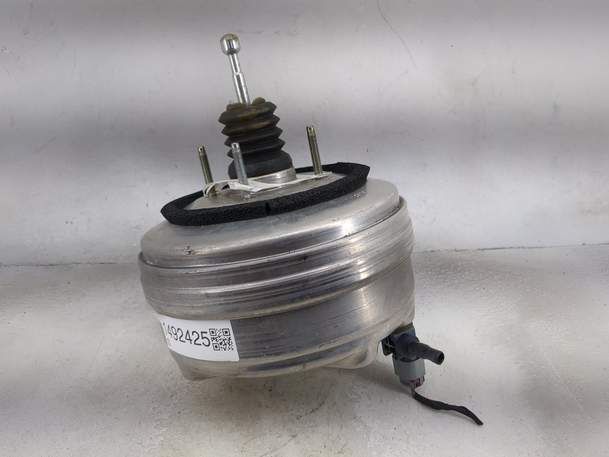 2018-2022 Jeep Wrangler Power Brake Booster Oem - Oemusedautoparts1.com