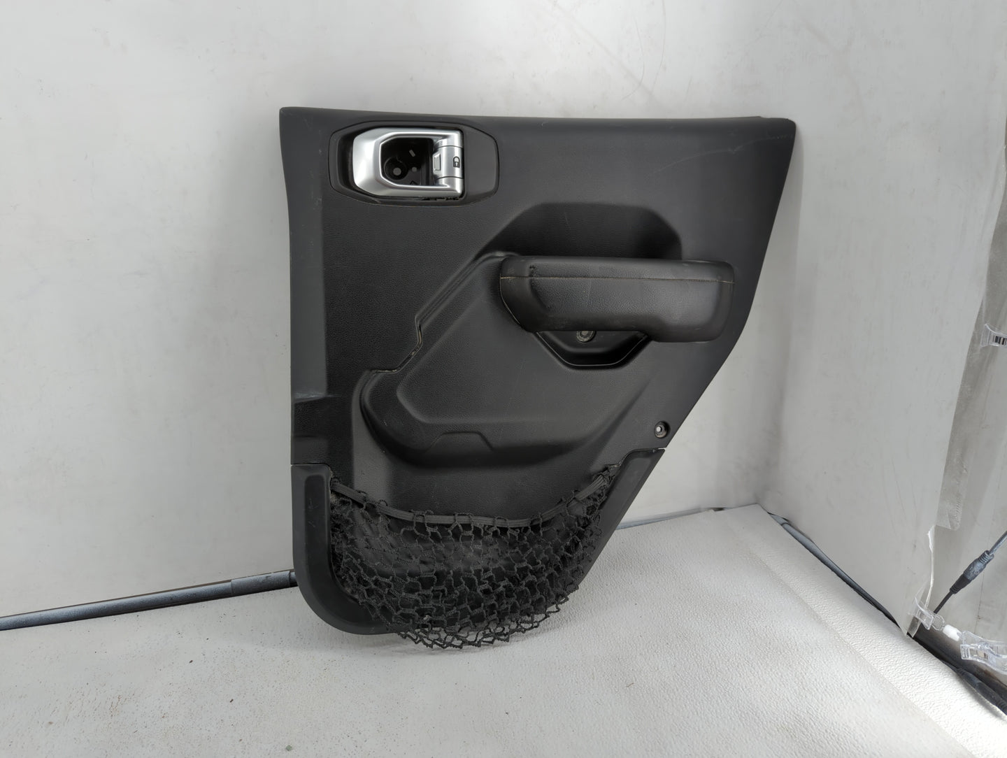 2019 Jeep Wrangler Engine Cover - Oemusedautoparts1.com