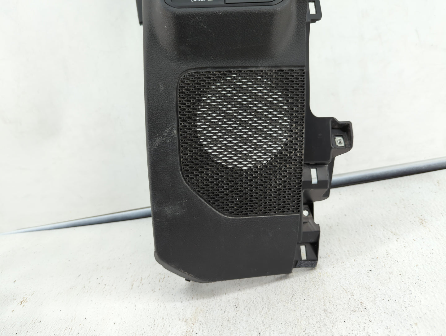 HEAD LAMP BEZEL - Oemusedautoparts1.com